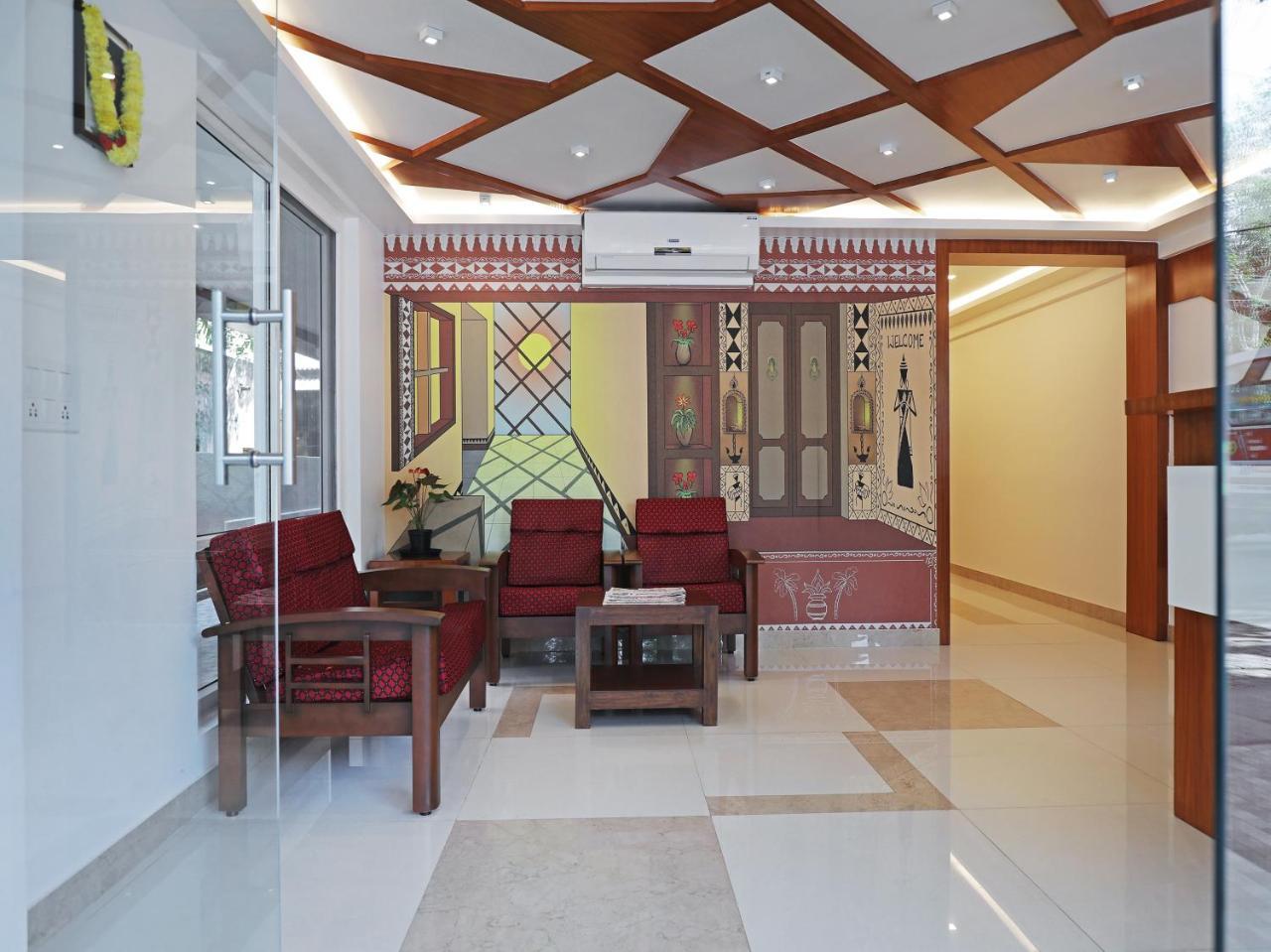 Treebo Akshaya Bull Temple Hotel บังกาลอร์ ภายนอก รูปภาพ