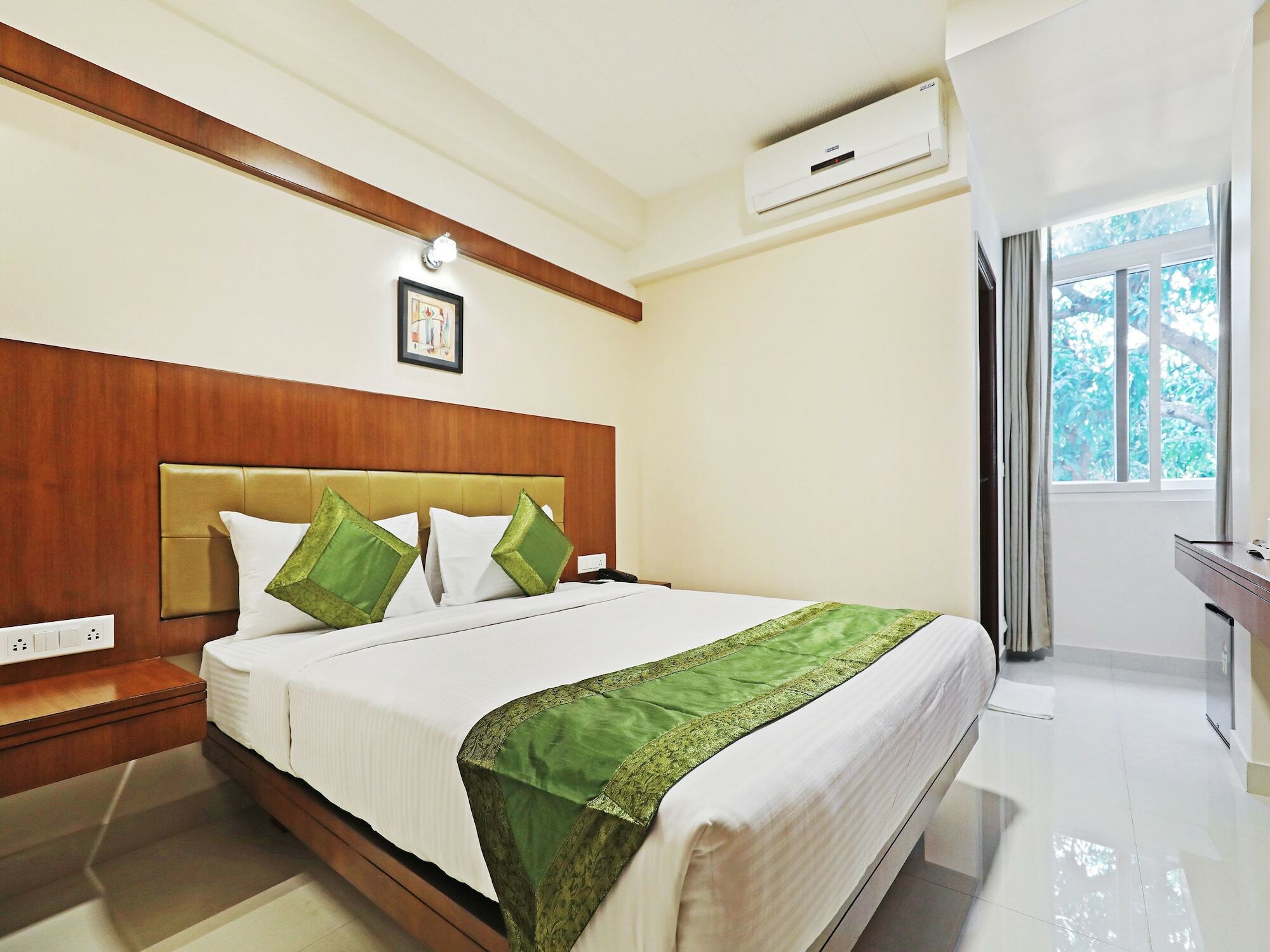 Treebo Akshaya Bull Temple Hotel บังกาลอร์ ภายนอก รูปภาพ